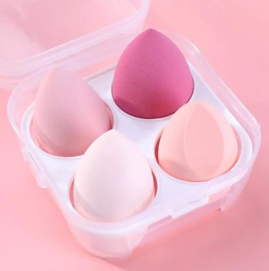 Éponge de Maquillage Pro x4 🥊 — Fond de Teint Parfait & Zéro Trace