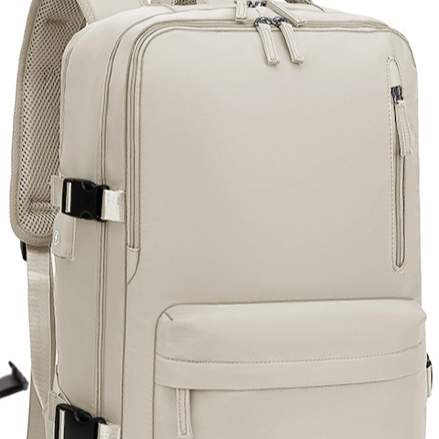 Vacuum compression travel backpack